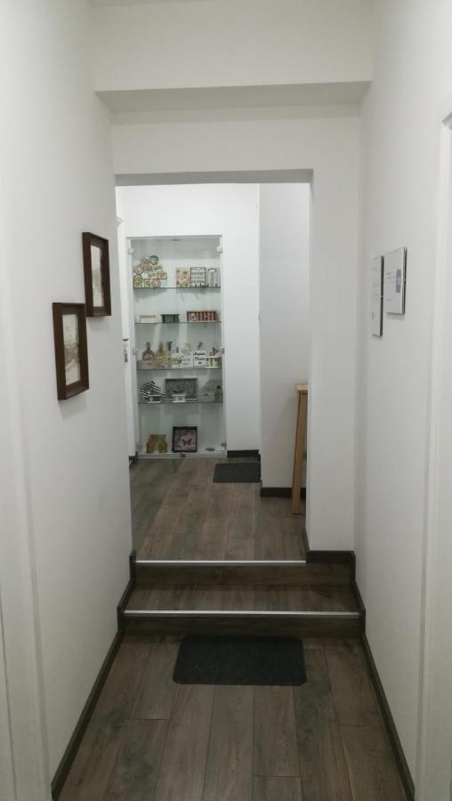 M4U Apartments Ni Εξωτερικό φωτογραφία