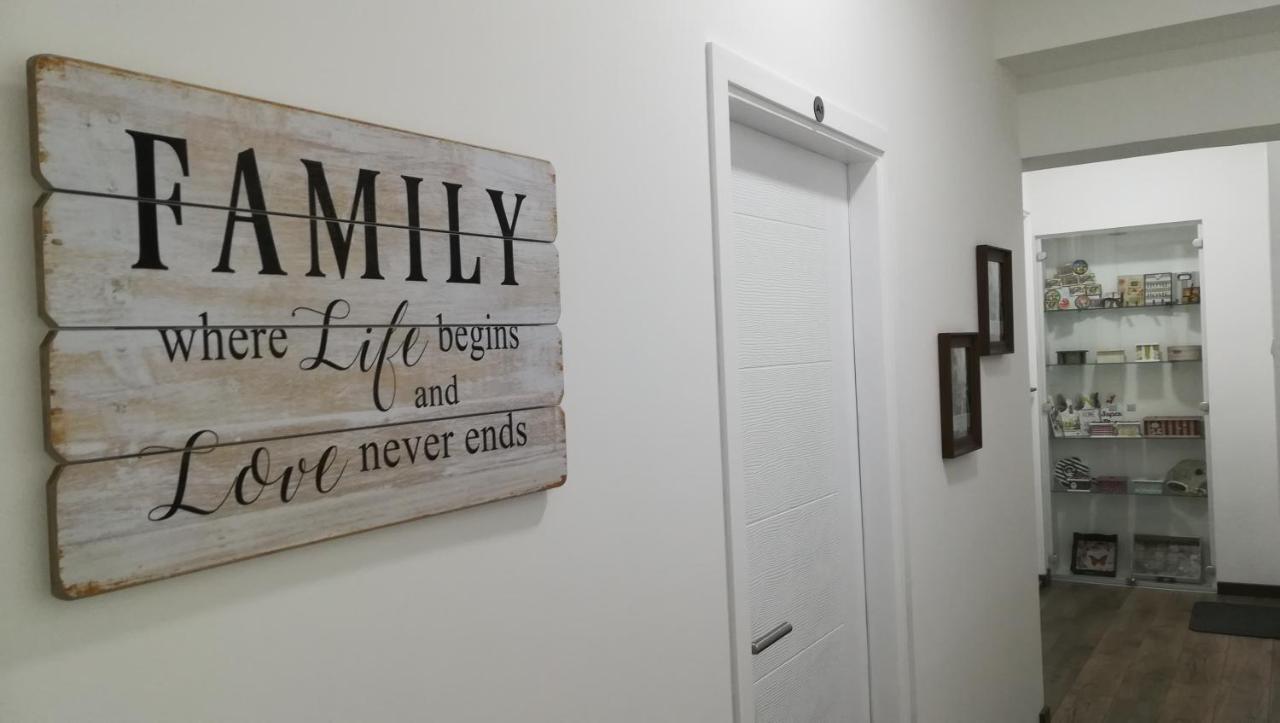 M4U Apartments Ni Εξωτερικό φωτογραφία