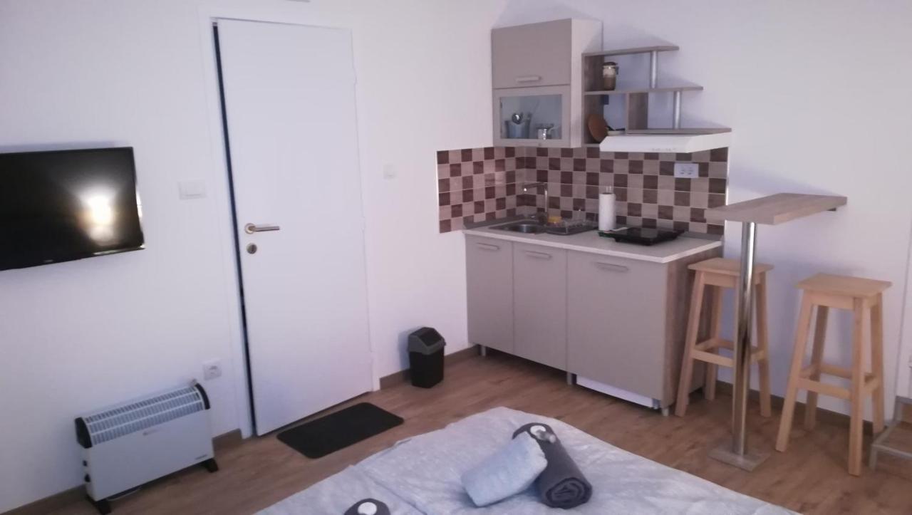 M4U Apartments Ni Εξωτερικό φωτογραφία