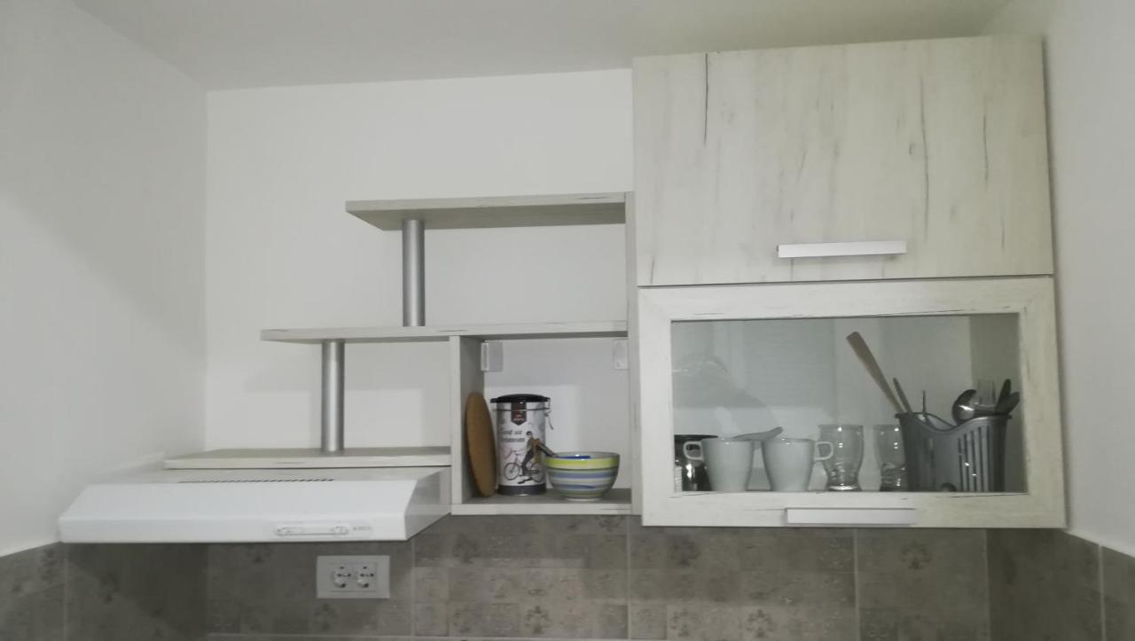 M4U Apartments Ni Εξωτερικό φωτογραφία