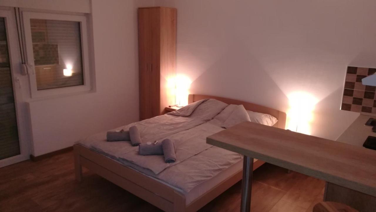 M4U Apartments Ni Εξωτερικό φωτογραφία