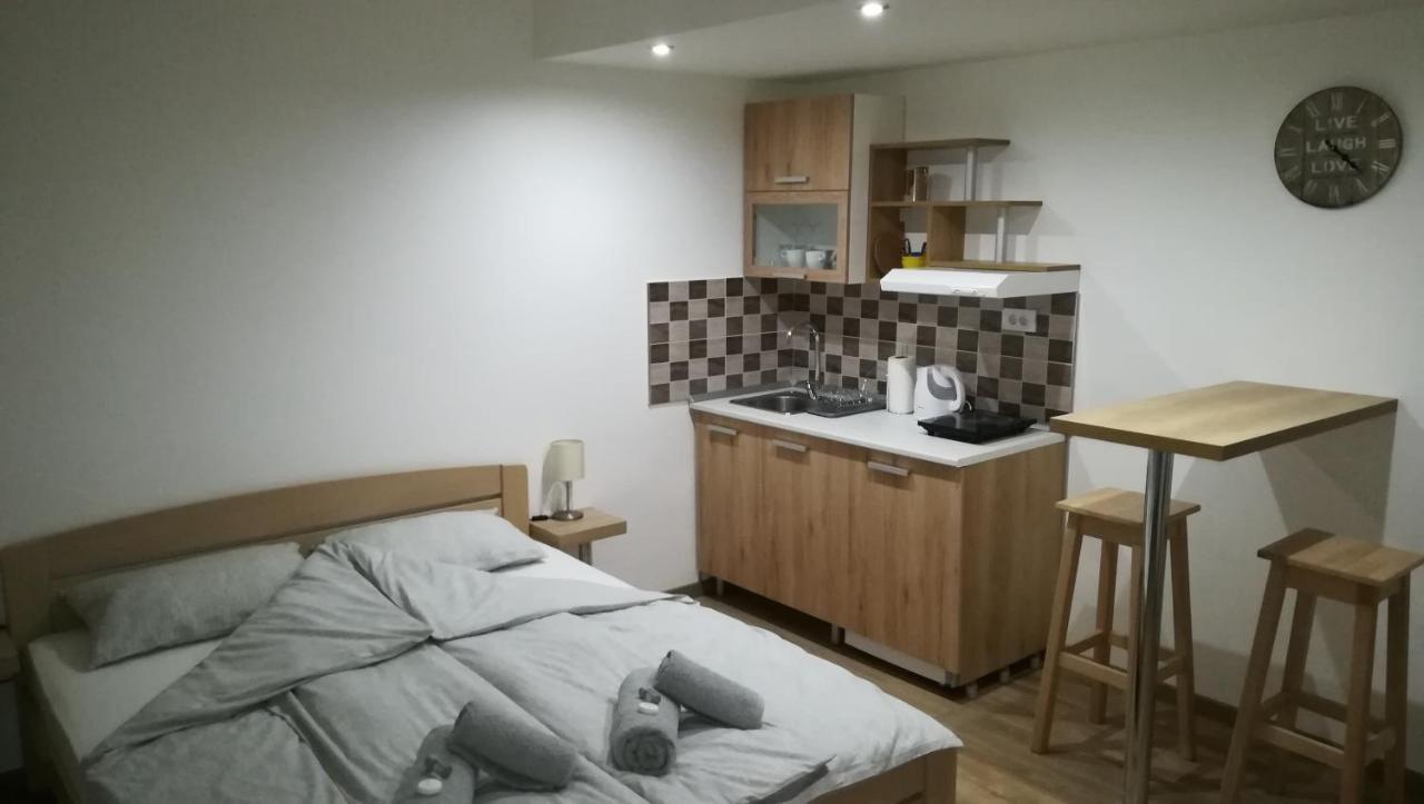 M4U Apartments Ni Εξωτερικό φωτογραφία